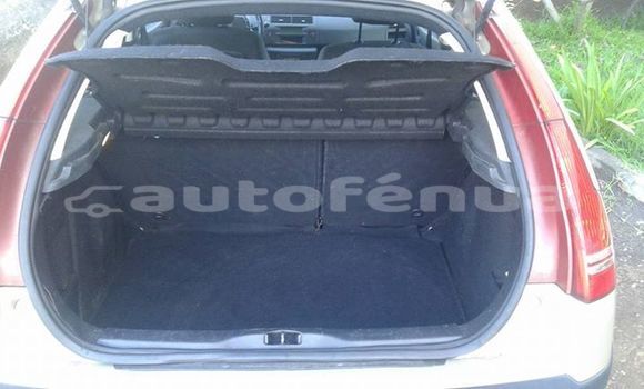 Acheter Occasion Voiture Citroen C4 Autre à Fangatau, Tuamotu Acheter Occasion Voiture Citroen C4 Autre à Fangatau, Tuamotu