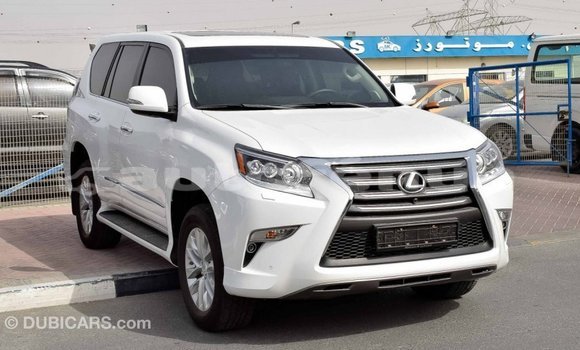 Acheter Import Voiture Lexus GX Blanc à Import - Dubai, Marquesas Acheter Import Voiture Lexus GX Blanc à Import - Dubai, Marquesas