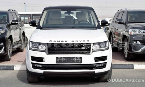 Acheter Import Voiture Land Rover Range Rover Blanc à Import - Dubai, Marquesas Acheter Import Voiture Land Rover Range Rover Blanc à Import - Dubai, Marquesas