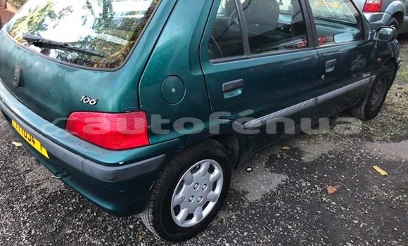 Acheter Occasion Voiture Peugeot 106 Vert à Mahina, Tahiti Acheter Occasion Voiture Peugeot 106 Vert à Mahina, Tahiti