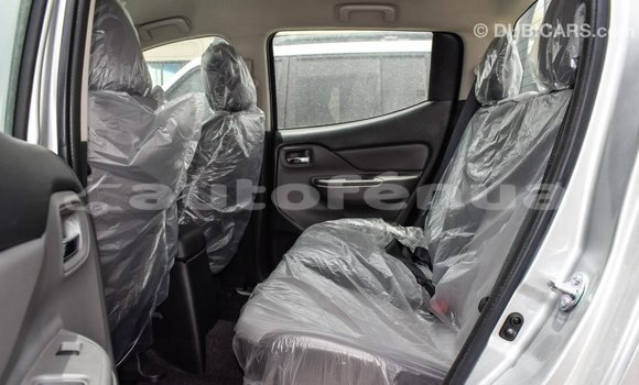 Buy Import Mitsubishi L200 Other Car in Import - Dubai in Marquesas Buy Import Mitsubishi L200 Other Car in Import - Dubai in Marquesas