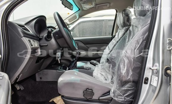 Buy Import Mitsubishi L200 Other Car in Import - Dubai in Marquesas Buy Import Mitsubishi L200 Other Car in Import - Dubai in Marquesas