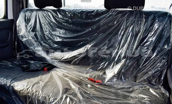 Acheter Import Voiture Nissan NP 300 Blanc à Import - Dubai, Marquesas Acheter Import Voiture Nissan NP 300 Blanc à Import - Dubai, Marquesas