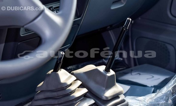 Acheter Import Voiture Nissan NP 300 Blanc à Import - Dubai, Marquesas Acheter Import Voiture Nissan NP 300 Blanc à Import - Dubai, Marquesas