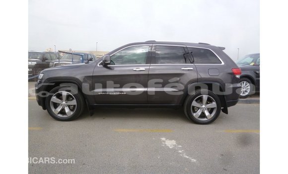 Acheter Import Voiture Jeep Grand Cherokee Autre à Import - Dubai, Marquesas Acheter Import Voiture Jeep Grand Cherokee Autre à Import - Dubai, Marquesas