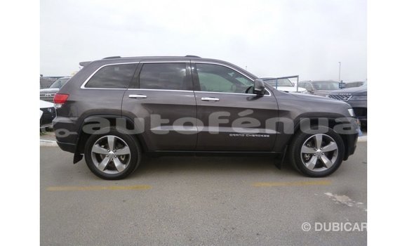 Acheter Import Voiture Jeep Grand Cherokee Autre à Import - Dubai, Marquesas Acheter Import Voiture Jeep Grand Cherokee Autre à Import - Dubai, Marquesas