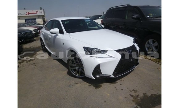Acheter Import Voiture Lexus IS Blanc à Import - Dubai, Marquesas Acheter Import Voiture Lexus IS Blanc à Import - Dubai, Marquesas