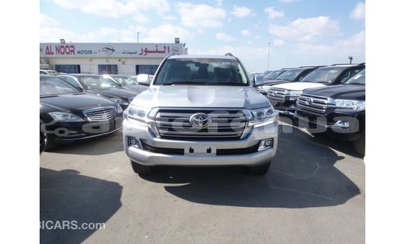 Buy Import Toyota Land Cruiser Other Car in Import - Dubai in Marquesas Buy Import Toyota Land Cruiser Other Car in Import - Dubai in Marquesas