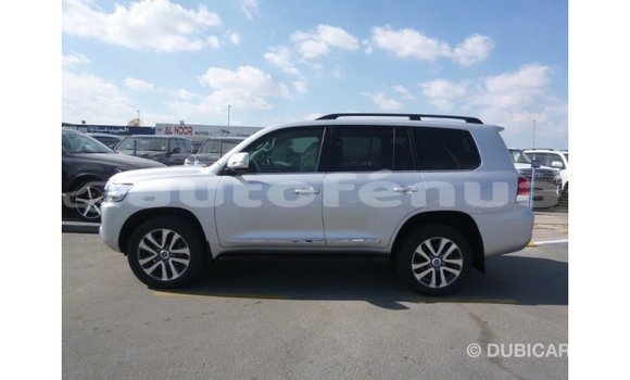Buy Import Toyota Land Cruiser Other Car in Import - Dubai in Marquesas Buy Import Toyota Land Cruiser Other Car in Import - Dubai in Marquesas