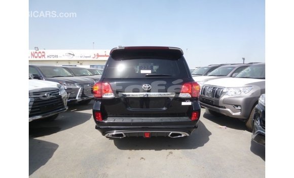 Buy Import Toyota Land Cruiser Black Car in Import - Dubai in Marquesas Buy Import Toyota Land Cruiser Black Car in Import - Dubai in Marquesas