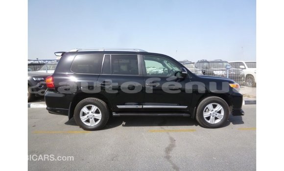Buy Import Toyota Land Cruiser Black Car in Import - Dubai in Marquesas Buy Import Toyota Land Cruiser Black Car in Import - Dubai in Marquesas