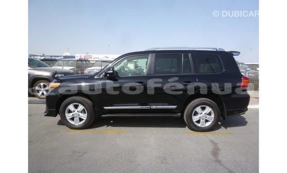 Buy Import Toyota Land Cruiser Black Car in Import - Dubai in Marquesas Buy Import Toyota Land Cruiser Black Car in Import - Dubai in Marquesas