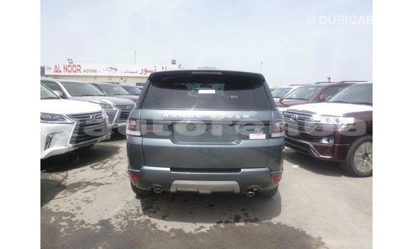 Buy Import Land Rover Range Rover Green Car in Import - Dubai in Marquesas Buy Import Land Rover Range Rover Green Car in Import - Dubai in Marquesas