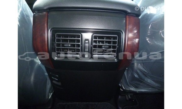 Acheter Import Voiture Toyota Prado Blanc à Import - Dubai, Marquesas Acheter Import Voiture Toyota Prado Blanc à Import - Dubai, Marquesas
