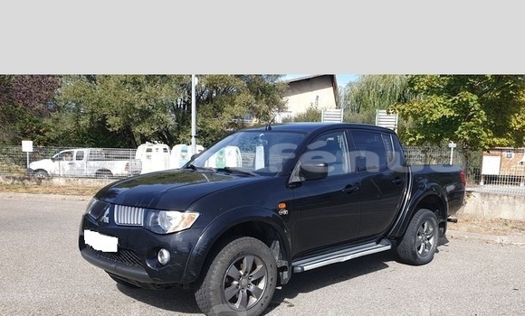 Acheter Occasion Voiture Mitsubishi L200 Noir à Tatakoto, Tuamotu