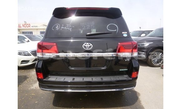 Buy Import Toyota Land Cruiser Black Car in Import - Dubai in Marquesas Buy Import Toyota Land Cruiser Black Car in Import - Dubai in Marquesas