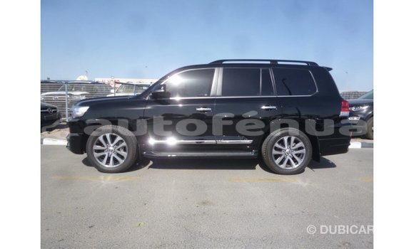 Buy Import Toyota Land Cruiser Black Car in Import - Dubai in Marquesas Buy Import Toyota Land Cruiser Black Car in Import - Dubai in Marquesas