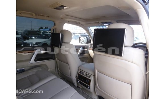 Buy Import Toyota Land Cruiser Black Car in Import - Dubai in Marquesas Buy Import Toyota Land Cruiser Black Car in Import - Dubai in Marquesas