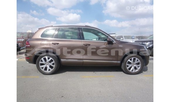 Acheter Import Voiture Volkswagen Touareg Marron à Import - Dubai, Marquesas Acheter Import Voiture Volkswagen Touareg Marron à Import - Dubai, Marquesas