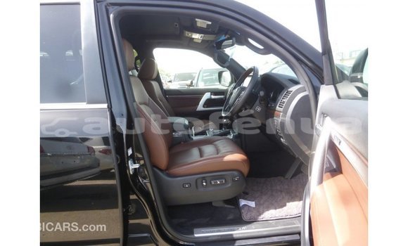 Buy Import Toyota Land Cruiser Black Car in Import - Dubai in Marquesas Buy Import Toyota Land Cruiser Black Car in Import - Dubai in Marquesas