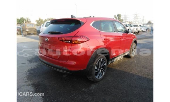 Acheter Import Voiture Hyundai Tucson Rouge à Import - Dubai, Marquesas Acheter Import Voiture Hyundai Tucson Rouge à Import - Dubai, Marquesas