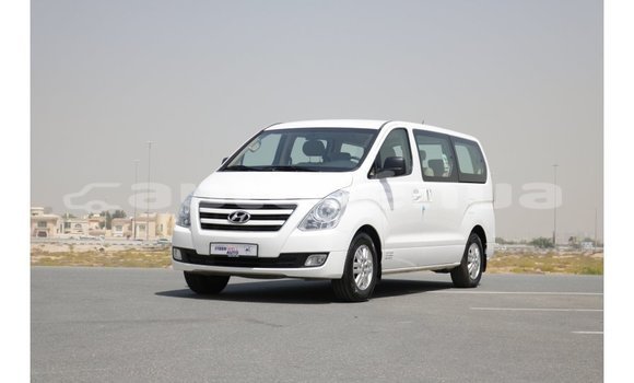 Acheter Import Utilitaire Hyundai Chorus Blanc à Import - Dubai, Marquesas