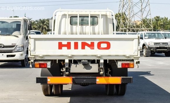 Acheter Import Utilitaire Hino 300 Series Blanc à Import - Dubai, Marquesas Acheter Import Utilitaire Hino 300 Series Blanc à Import - Dubai, Marquesas