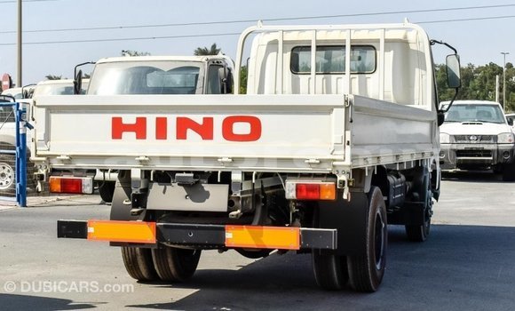 Acheter Import Utilitaire Hino 300 Series Blanc à Import - Dubai, Marquesas Acheter Import Utilitaire Hino 300 Series Blanc à Import - Dubai, Marquesas