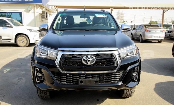 Acheter Import Voiture Toyota Hilux Noir à Import - Dubai, Marquesas Acheter Import Voiture Toyota Hilux Noir à Import - Dubai, Marquesas