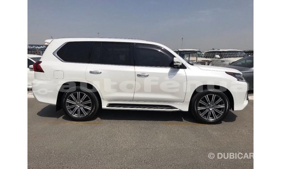 Buy Import Lexus LX White Car in Import - Dubai in Marquesas Buy Import Lexus LX White Car in Import - Dubai in Marquesas