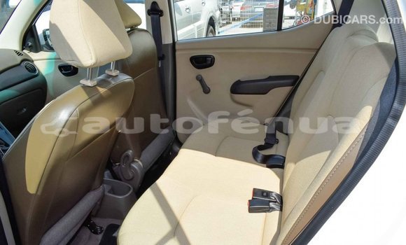 Acheter Import Voiture Hyundai i10 Blanc à Import - Dubai, Marquesas Acheter Import Voiture Hyundai i10 Blanc à Import - Dubai, Marquesas