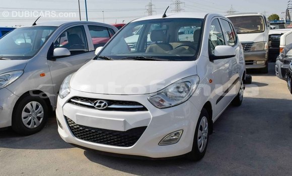 Acheter Import Voiture Hyundai i10 Blanc à Import - Dubai, Marquesas Acheter Import Voiture Hyundai i10 Blanc à Import - Dubai, Marquesas