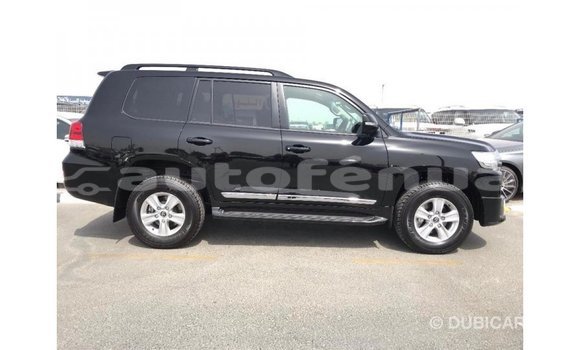 Buy Import Toyota Land Cruiser Black Car in Import - Dubai in Marquesas Buy Import Toyota Land Cruiser Black Car in Import - Dubai in Marquesas