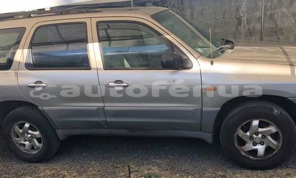 Acheter Import Voiture Mazda Tribute Autre à Mahina, Tahiti