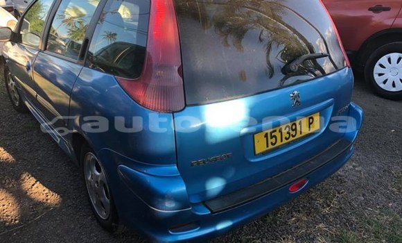 Buy Import Peugeot 206 Blue Car in Mahina in Tahiti Buy Import Peugeot 206 Blue Car in Mahina in Tahiti