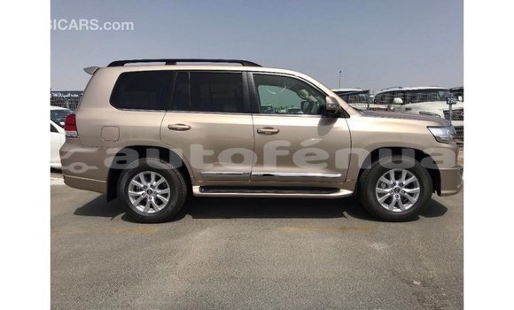 Buy Import Toyota Land Cruiser Other Car in Import - Dubai in Marquesas Buy Import Toyota Land Cruiser Other Car in Import - Dubai in Marquesas