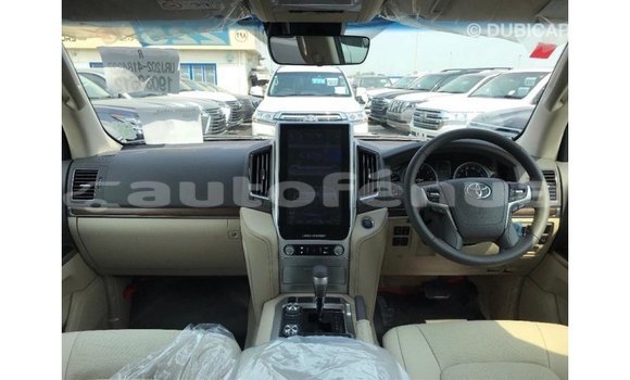 Buy Import Toyota Land Cruiser Other Car in Import - Dubai in Marquesas Buy Import Toyota Land Cruiser Other Car in Import - Dubai in Marquesas