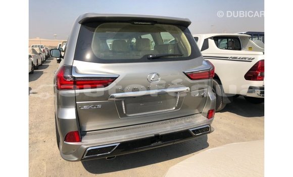 Acheter Import Voiture Lexus LX Autre à Import - Dubai, Marquesas Acheter Import Voiture Lexus LX Autre à Import - Dubai, Marquesas