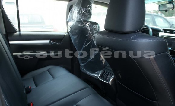 Acheter Import Voiture Toyota Hilux Noir à Import - Dubai, Marquesas Acheter Import Voiture Toyota Hilux Noir à Import - Dubai, Marquesas