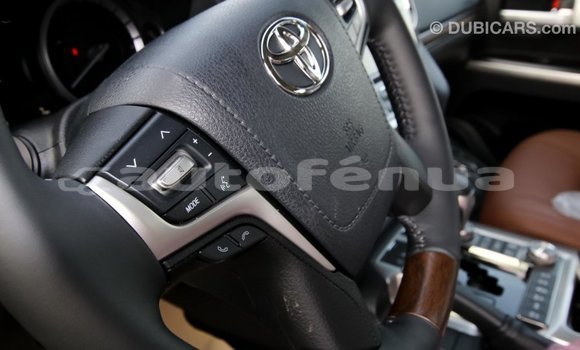 Acheter Import Voiture Toyota Land Cruiser Noir à Import - Dubai, Marquesas Acheter Import Voiture Toyota Land Cruiser Noir à Import - Dubai, Marquesas