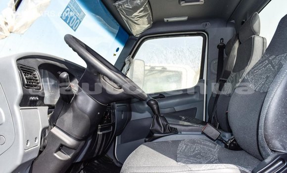 Acheter Import Voiture Mercedes-Benz 190 Blanc à Import - Dubai, Marquesas Acheter Import Voiture Mercedes-Benz 190 Blanc à Import - Dubai, Marquesas