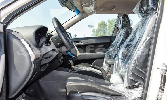 Acheter Import Voiture Hyundai Creta Beige à Import - Dubai, Marquesas Acheter Import Voiture Hyundai Creta Beige à Import - Dubai, Marquesas