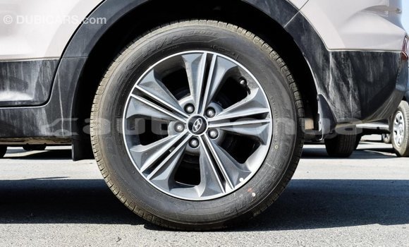 Acheter Import Voiture Hyundai Creta Beige à Import - Dubai, Marquesas Acheter Import Voiture Hyundai Creta Beige à Import - Dubai, Marquesas