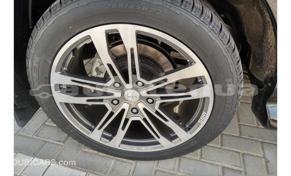 Acheter Import Voiture Toyota Land Cruiser Noir à Import - Dubai, Marquesas Acheter Import Voiture Toyota Land Cruiser Noir à Import - Dubai, Marquesas