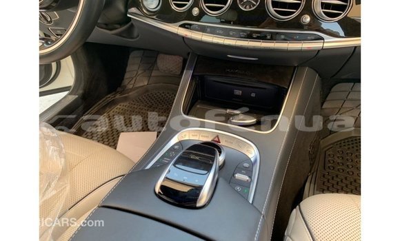 Acheter Import Voiture Mercedes-Benz 190 Blanc à Import - Dubai, Marquesas Acheter Import Voiture Mercedes-Benz 190 Blanc à Import - Dubai, Marquesas