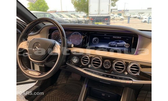 Acheter Import Voiture Mercedes-Benz 190 Blanc à Import - Dubai, Marquesas Acheter Import Voiture Mercedes-Benz 190 Blanc à Import - Dubai, Marquesas