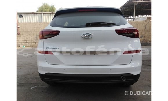 Acheter Import Voiture Hyundai Tucson Blanc à Import - Dubai, Marquesas Acheter Import Voiture Hyundai Tucson Blanc à Import - Dubai, Marquesas