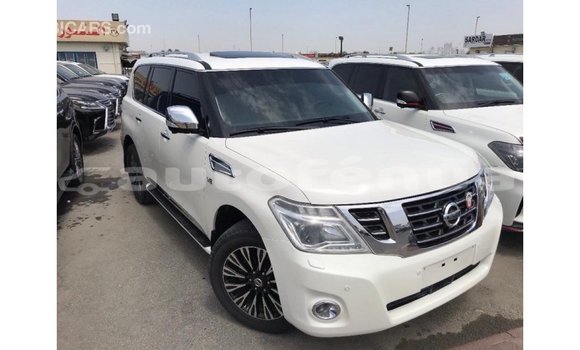 Buy Import Nissan Patrol White Car in Import - Dubai in Marquesas Buy Import Nissan Patrol White Car in Import - Dubai in Marquesas