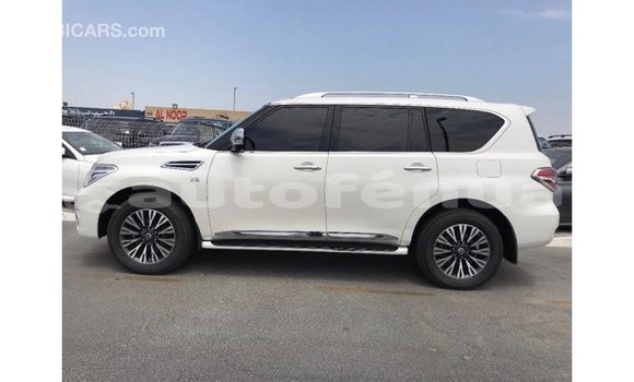 Buy Import Nissan Patrol White Car in Import - Dubai in Marquesas Buy Import Nissan Patrol White Car in Import - Dubai in Marquesas